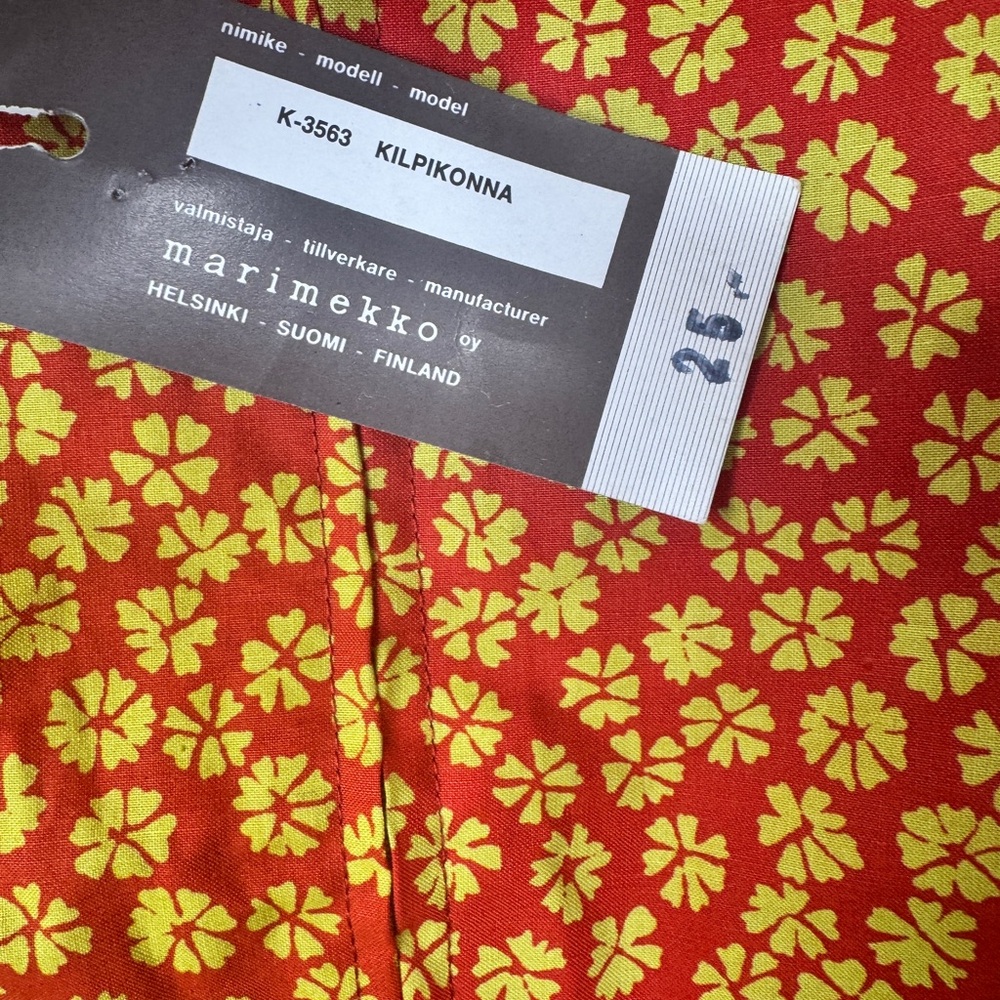Marimekko Kilpikonna Red Floral Romper 90cm (18-24M) - Picture 6 of 8